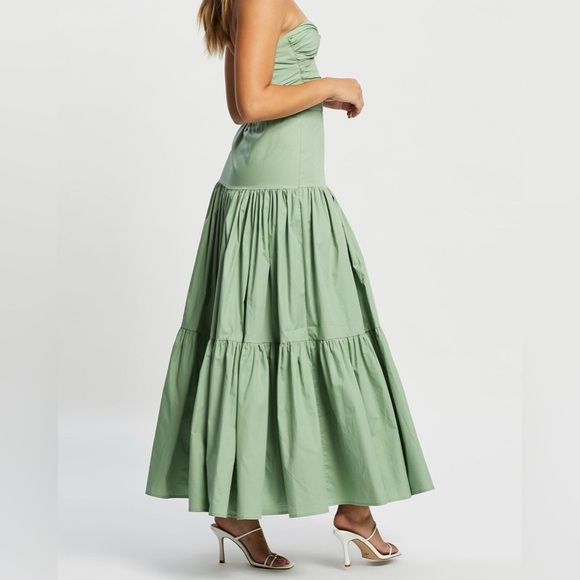 Runaway The Label Ayla Sage Green Crop Top & Maxi Skirt Set - Size Medium, US 6 - Picture 11 of 14